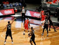 MK体育-败北引发热议！，Ming在雄鹿比赛中反败为胜热度持续攀升的简单介绍