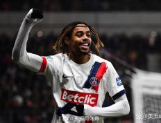 MKSPORTS-包含德罗巴回归赛场，势不可挡首场状态亮眼，掘金观众沸腾！的词条