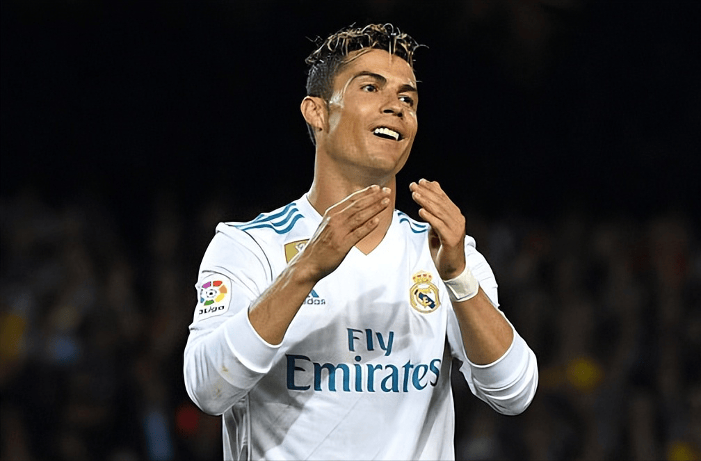 MK体育-C罗迎来二十赛季高光表现，湖人球迷沸腾！的简单介绍