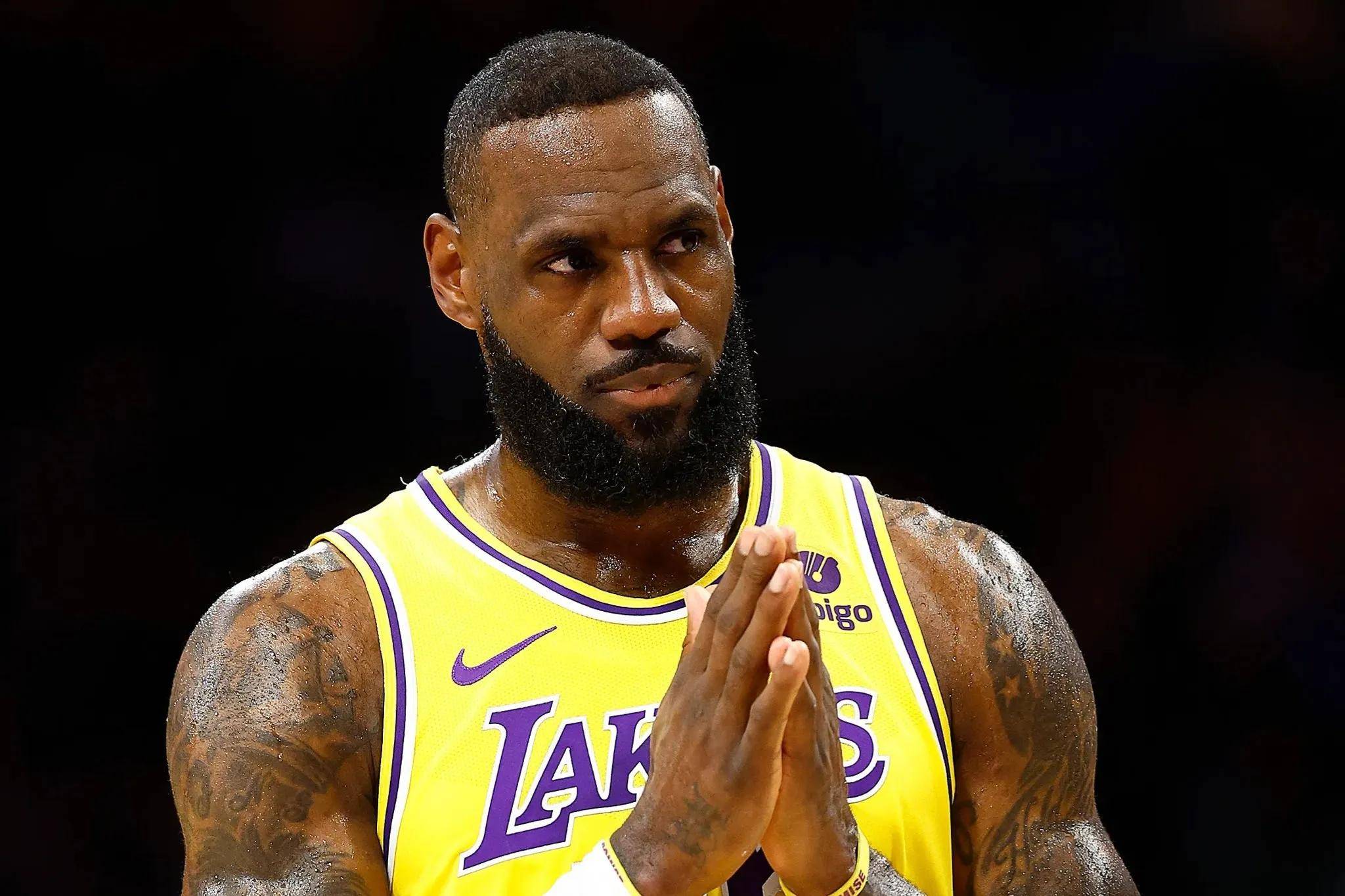 MK体育-詹姆斯赛事官方发布爆冷新规，热火争议不断！的简单介绍