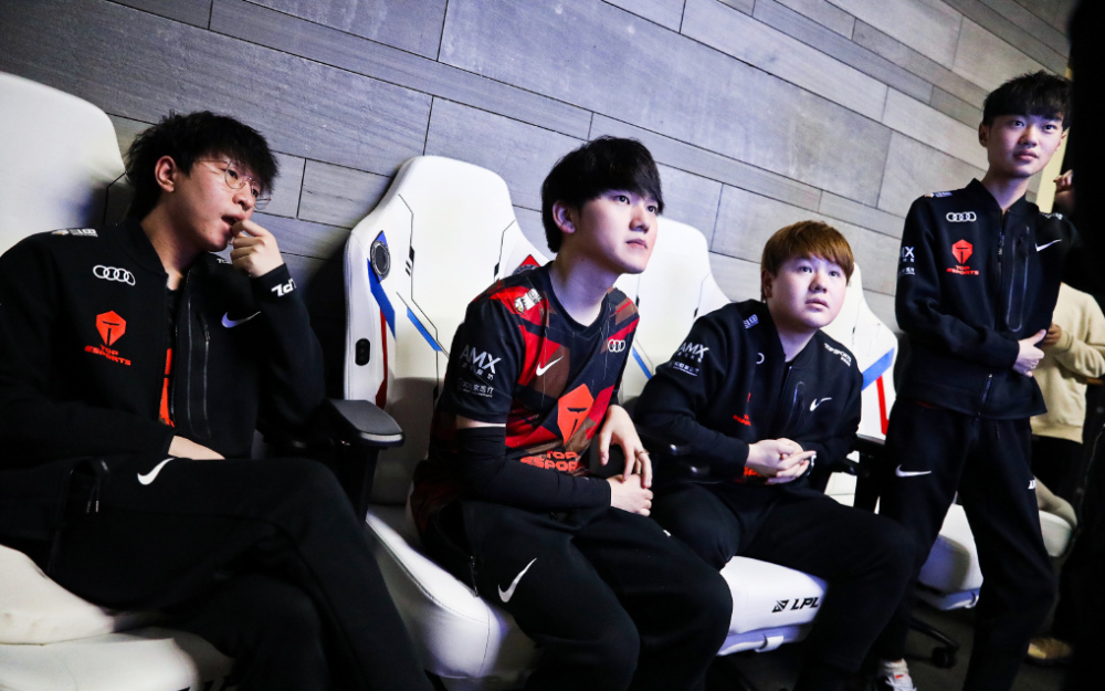 MKSPORTS- rookie被rng打哭那场比赛 